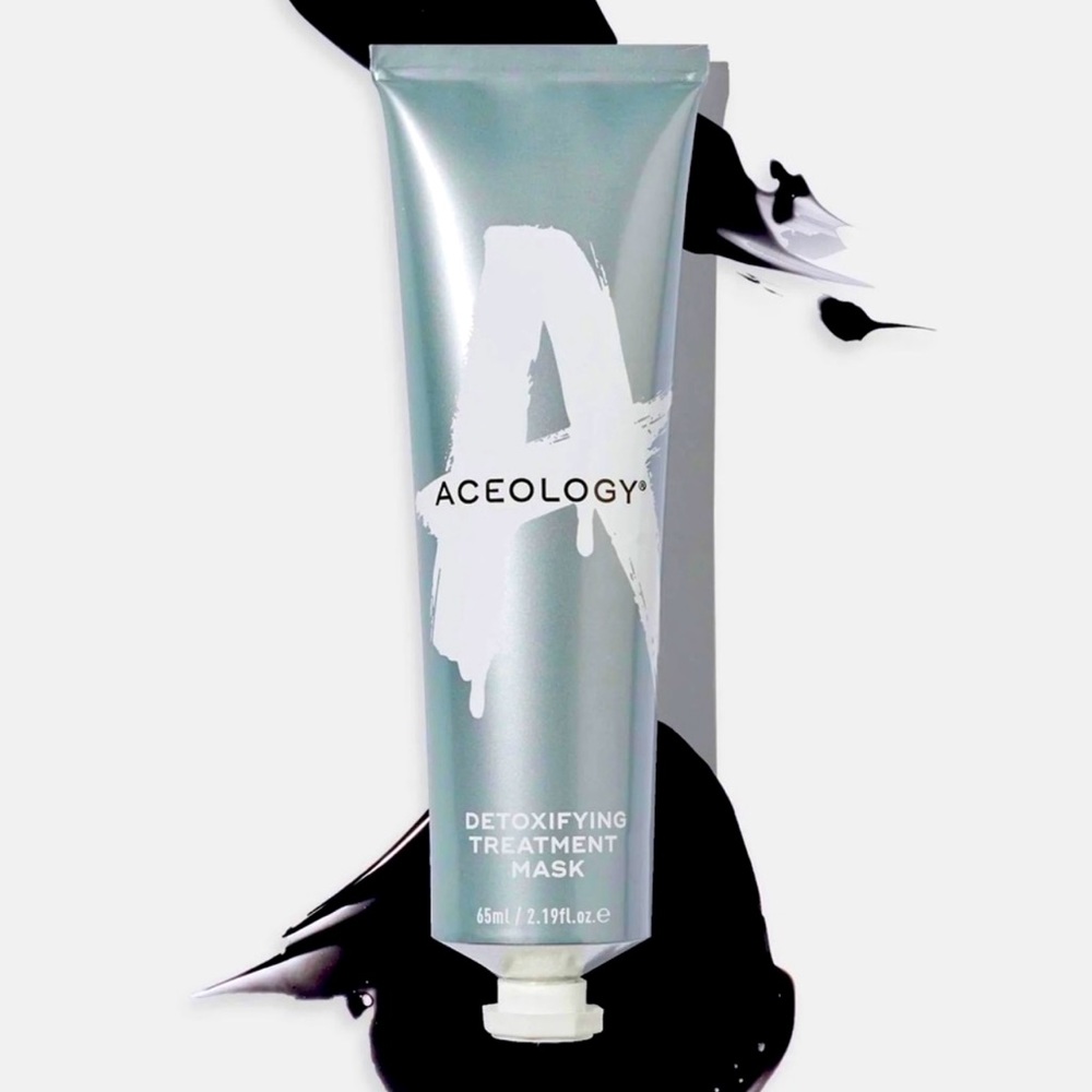 Aceology Detoxifying Treatment Mask,65ml / 2.19 fl oz full size new with box